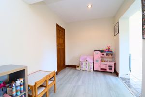 Photo 26- click for photo gallery